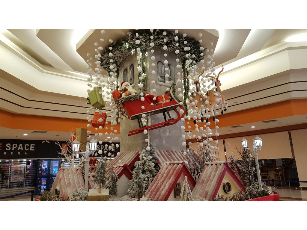 Torri d’ Europa Shopping Center 2017